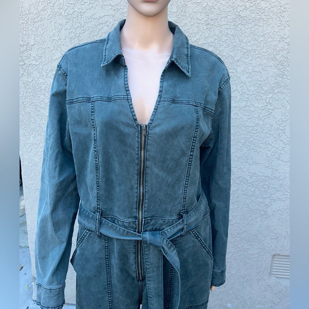 Universal Threads Green Utility Style Long Sleeve… - image 6